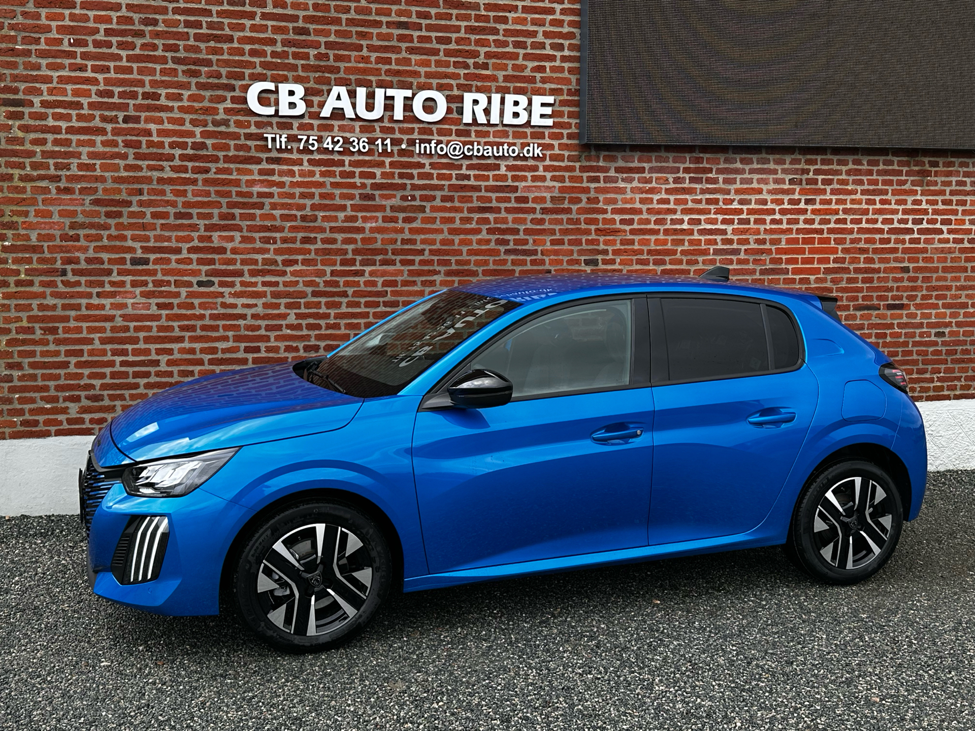 Peugeot 208 1,2 PureTech Allure 100HK 5d 6g