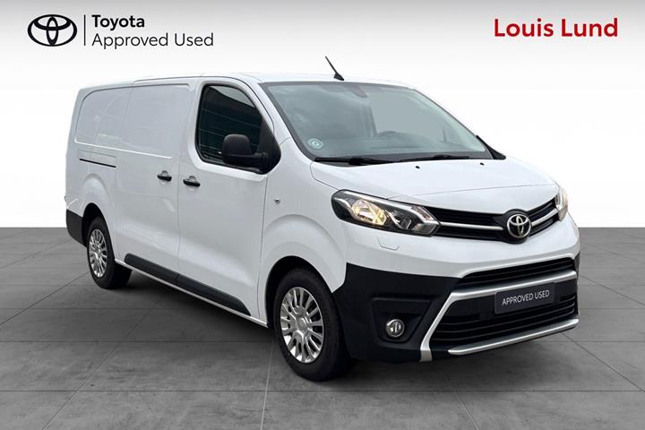 Hvid Toyota ProAce fra 2022