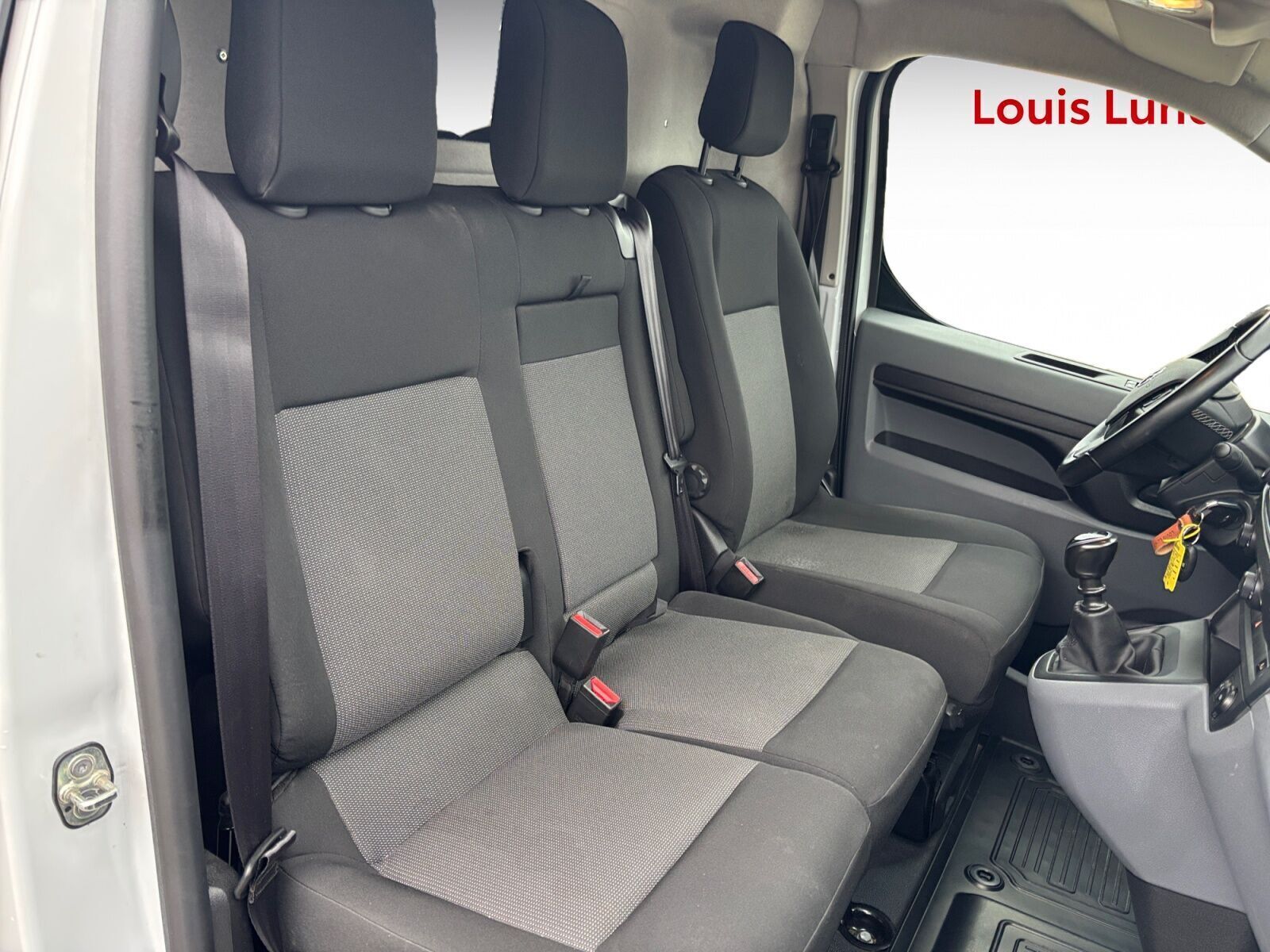 Hvid Toyota ProAce fra 2022