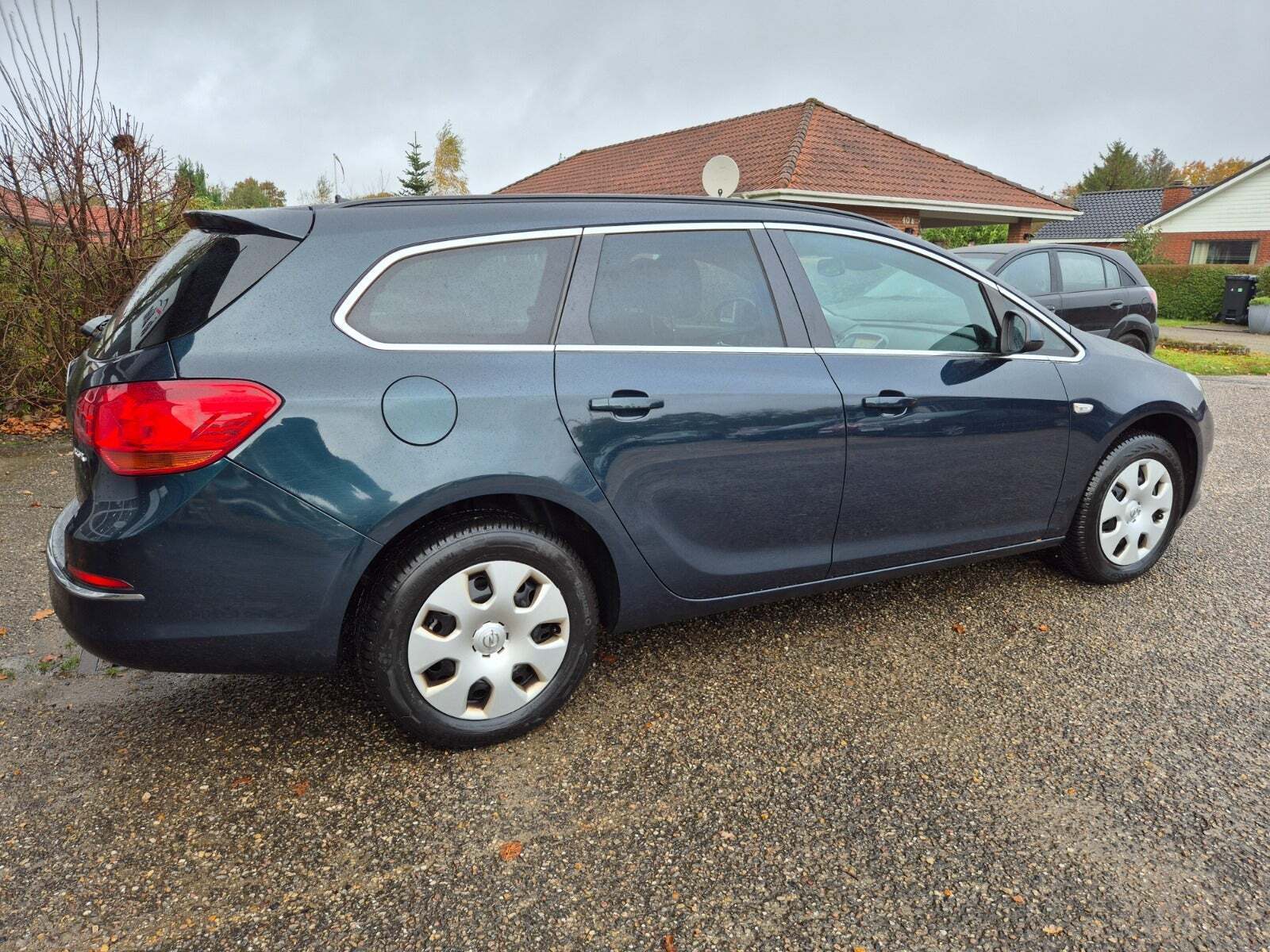 Opel Astra 1,6 CDTi 110 Edition Sports Tourer eco