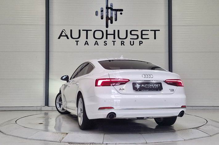 Hvid Audi A5 fra 2018