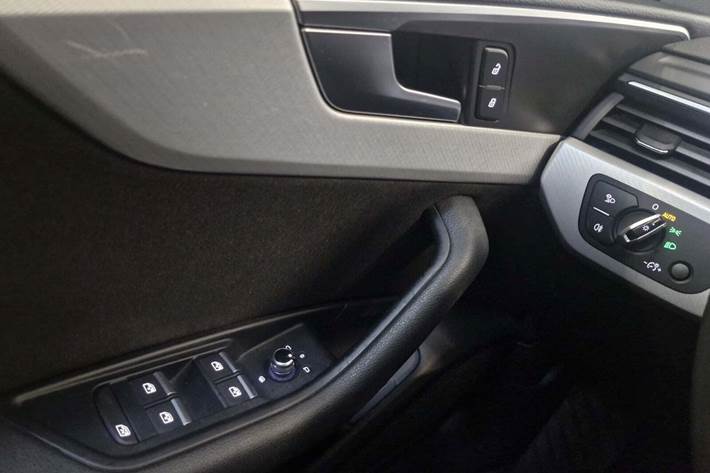 Hvid Audi A5 fra 2018