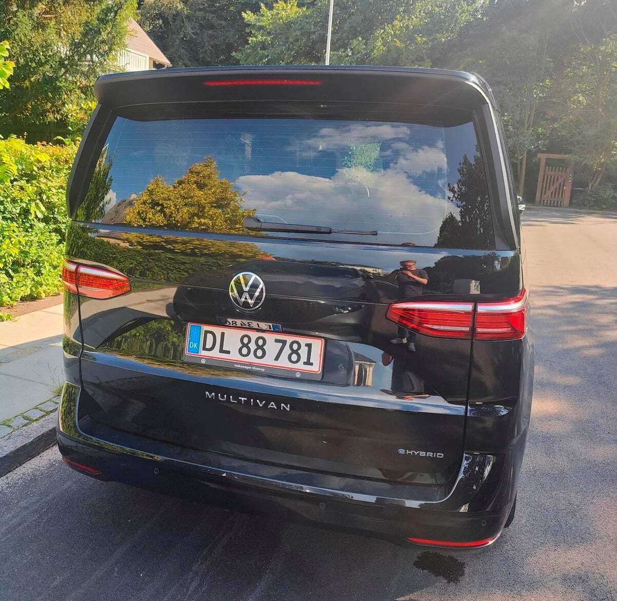 VW Multivan 1,4 eHybrid Life DSG kort