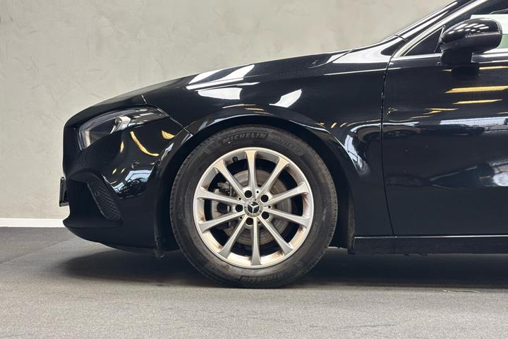 Sort Mercedes A200 fra 2018