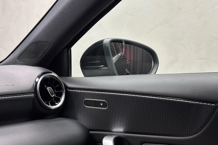 Sort Mercedes A200 fra 2018