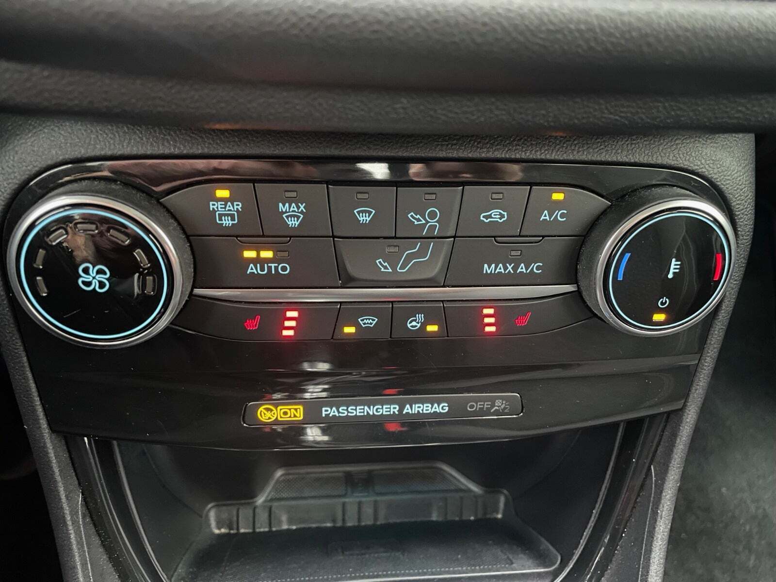 Ford Puma 1,0 EcoBoost mHEV Titanium