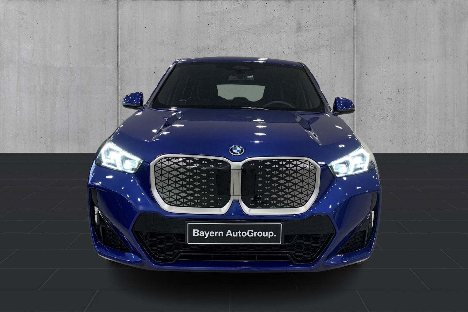 undefined BMW iX1 fra 2025