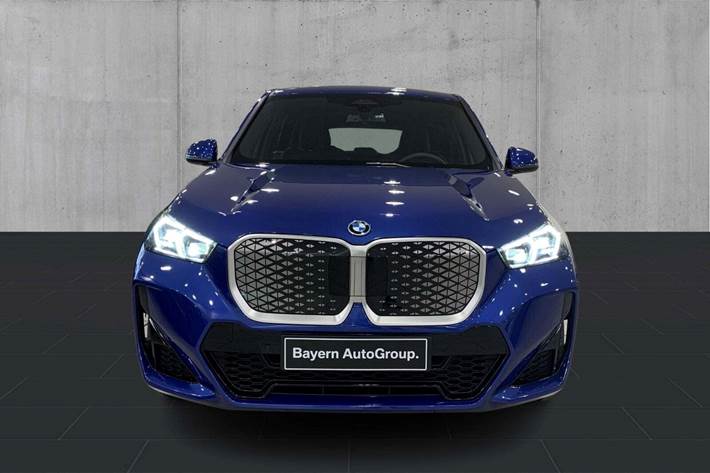 undefined BMW iX1 fra 2025