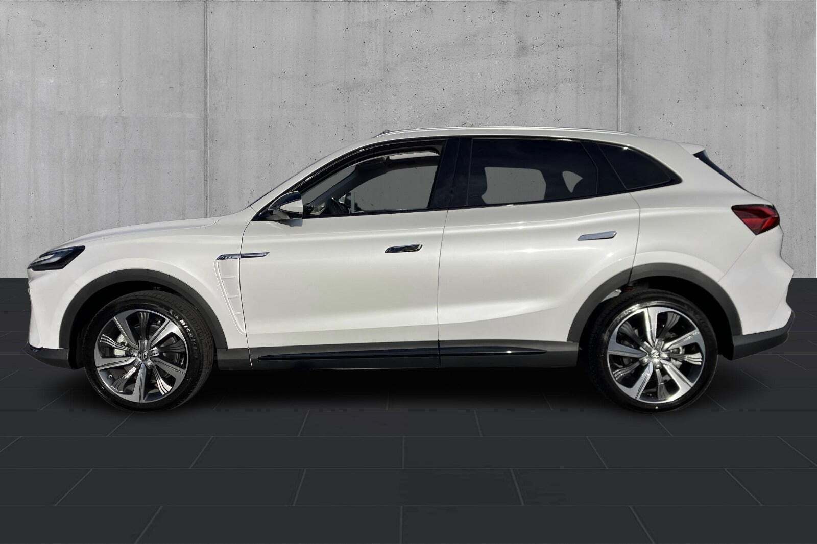 MG Marvel R Performance