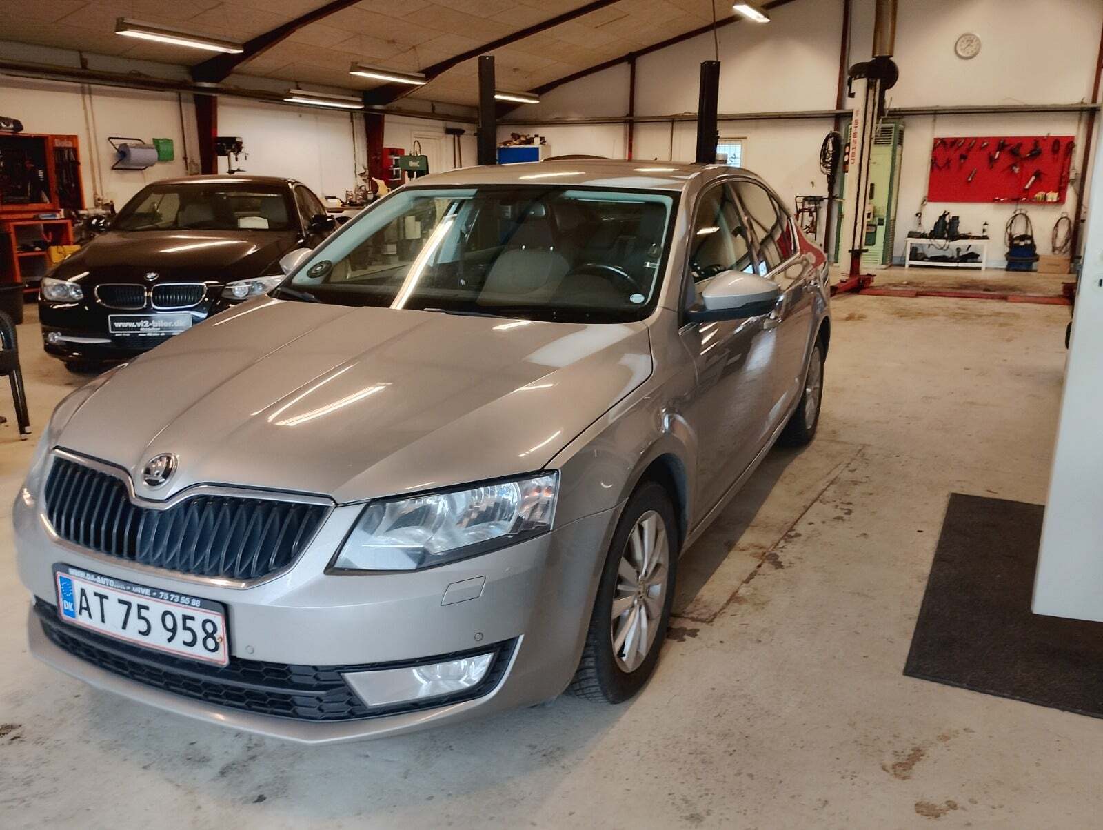 Skoda Octavia 1,6 TDi 105 Elegance DSG