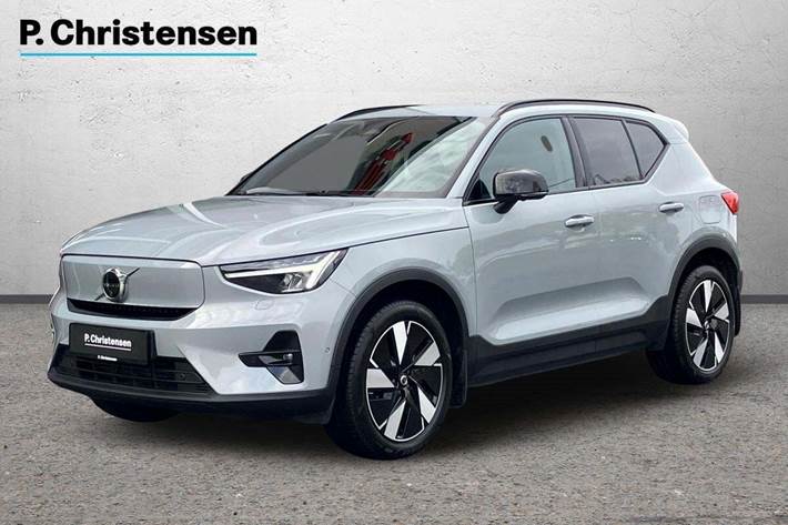 Grå Volvo EX40 fra 2025 set udefra
