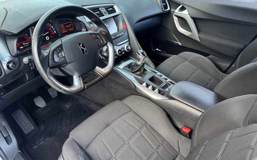 DS DS 5