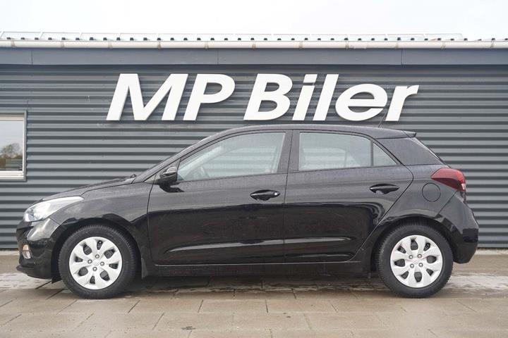 Sort Hyundai i20 fra 2020