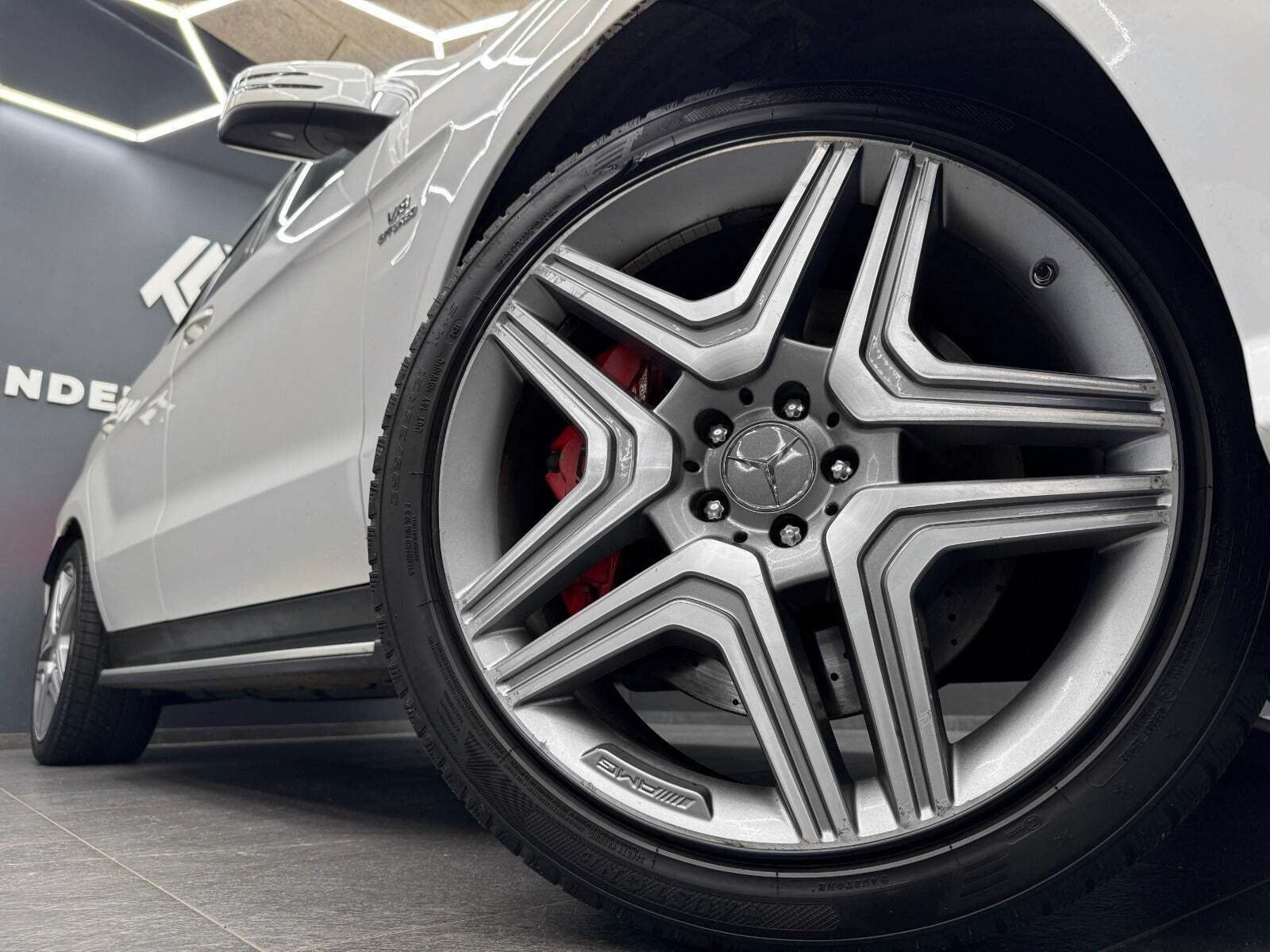 Mercedes ML63 5,5 AMG Performance aut.