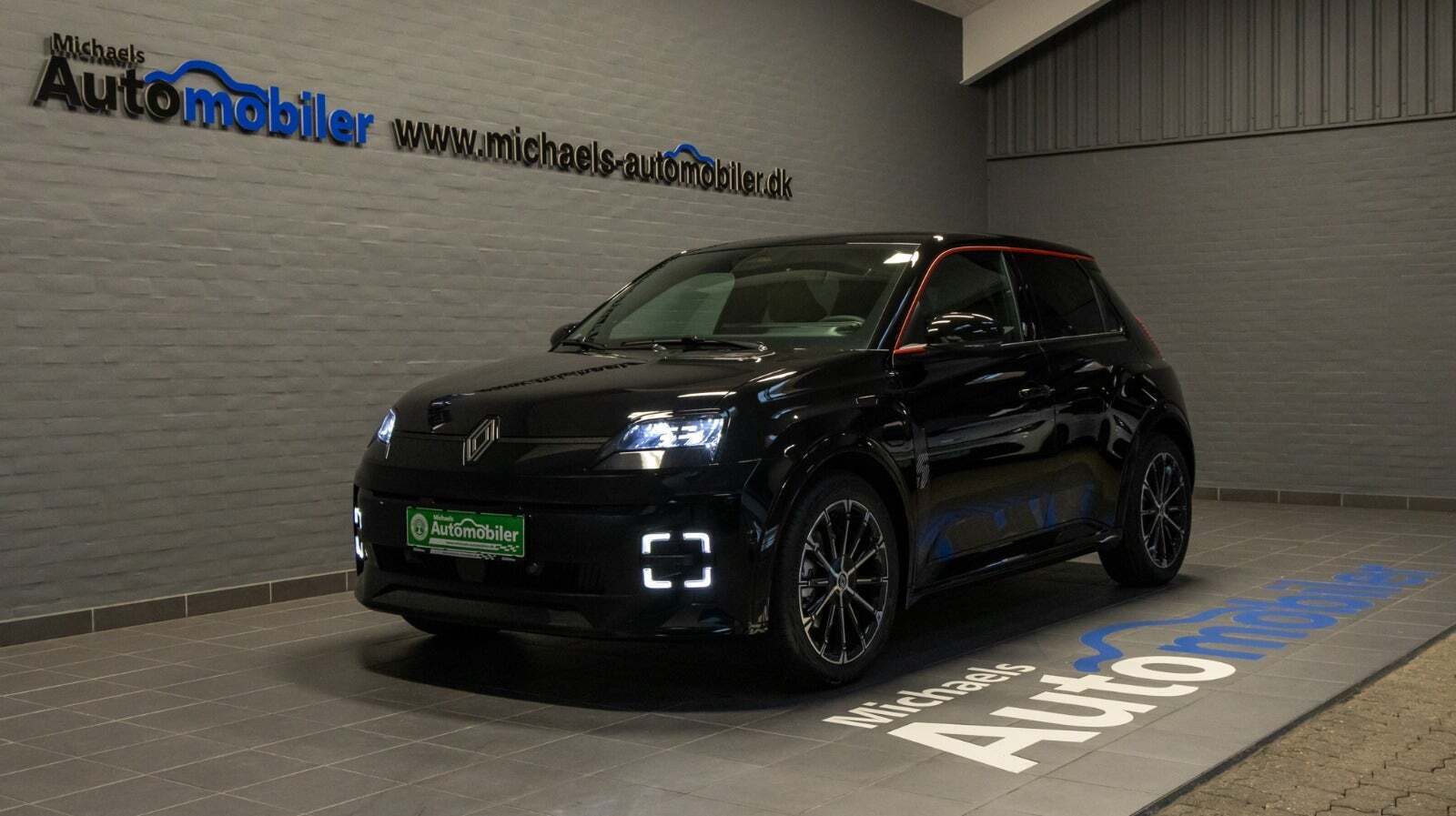 Renault 5 E-Tech 52 Iconic