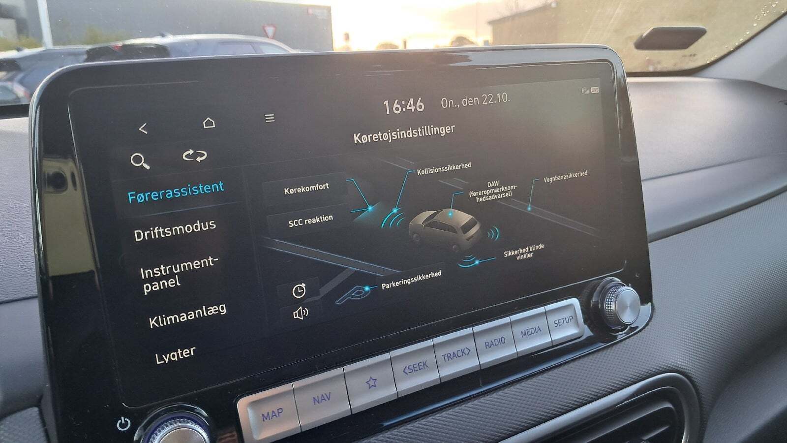 Hvid Hyundai Kona fra 2022