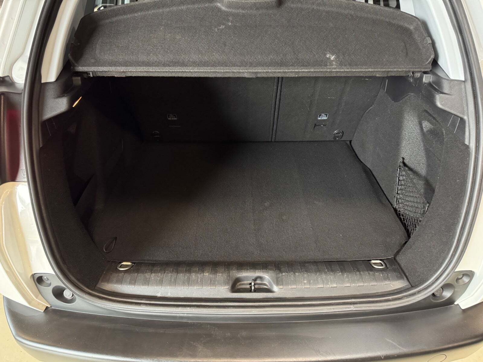 undefined Peugeot 2008 fra 2019