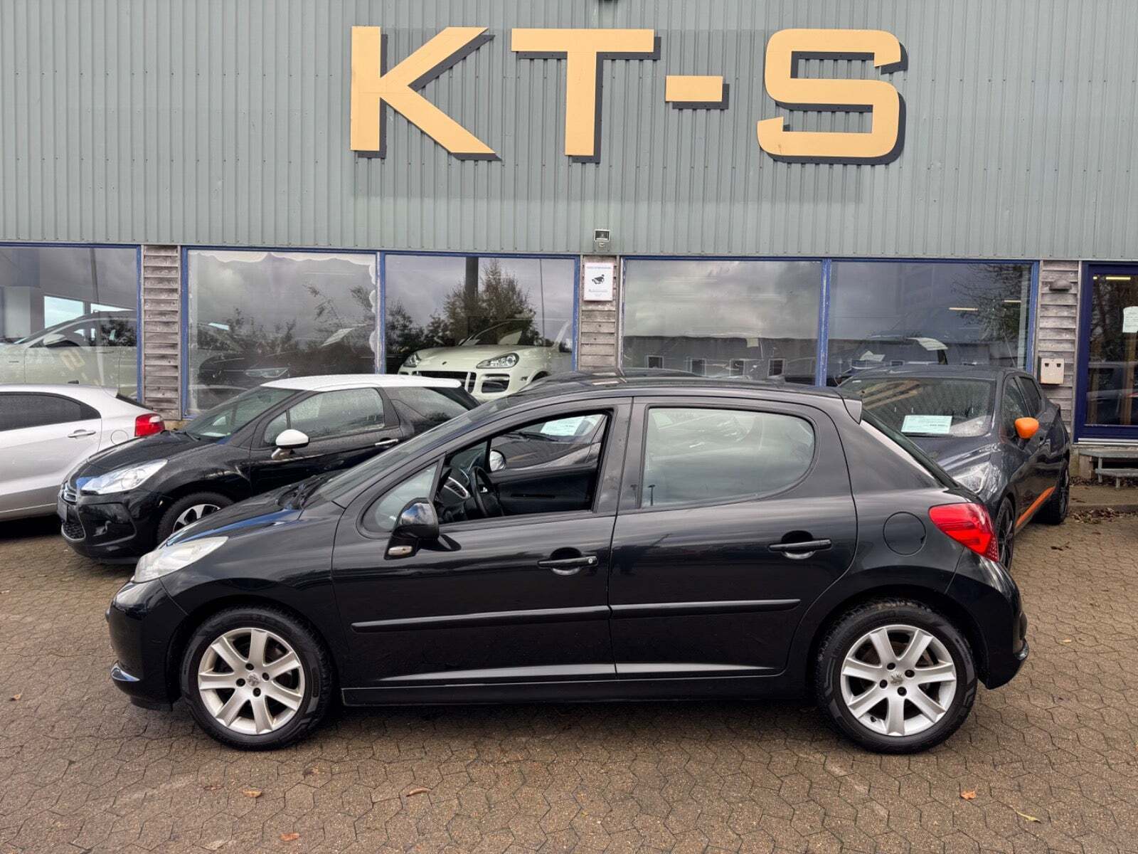 Peugeot 207 1,6 VTi Premium