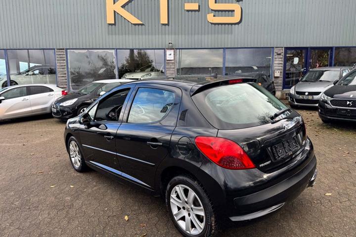 undefined Peugeot 207 fra 2008