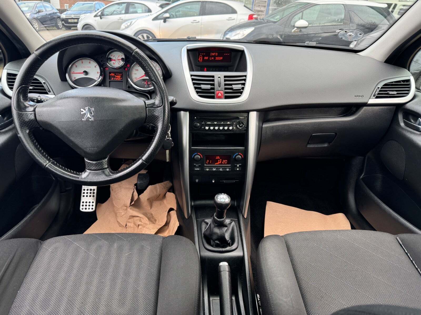 Peugeot 207 1,6 VTi Premium