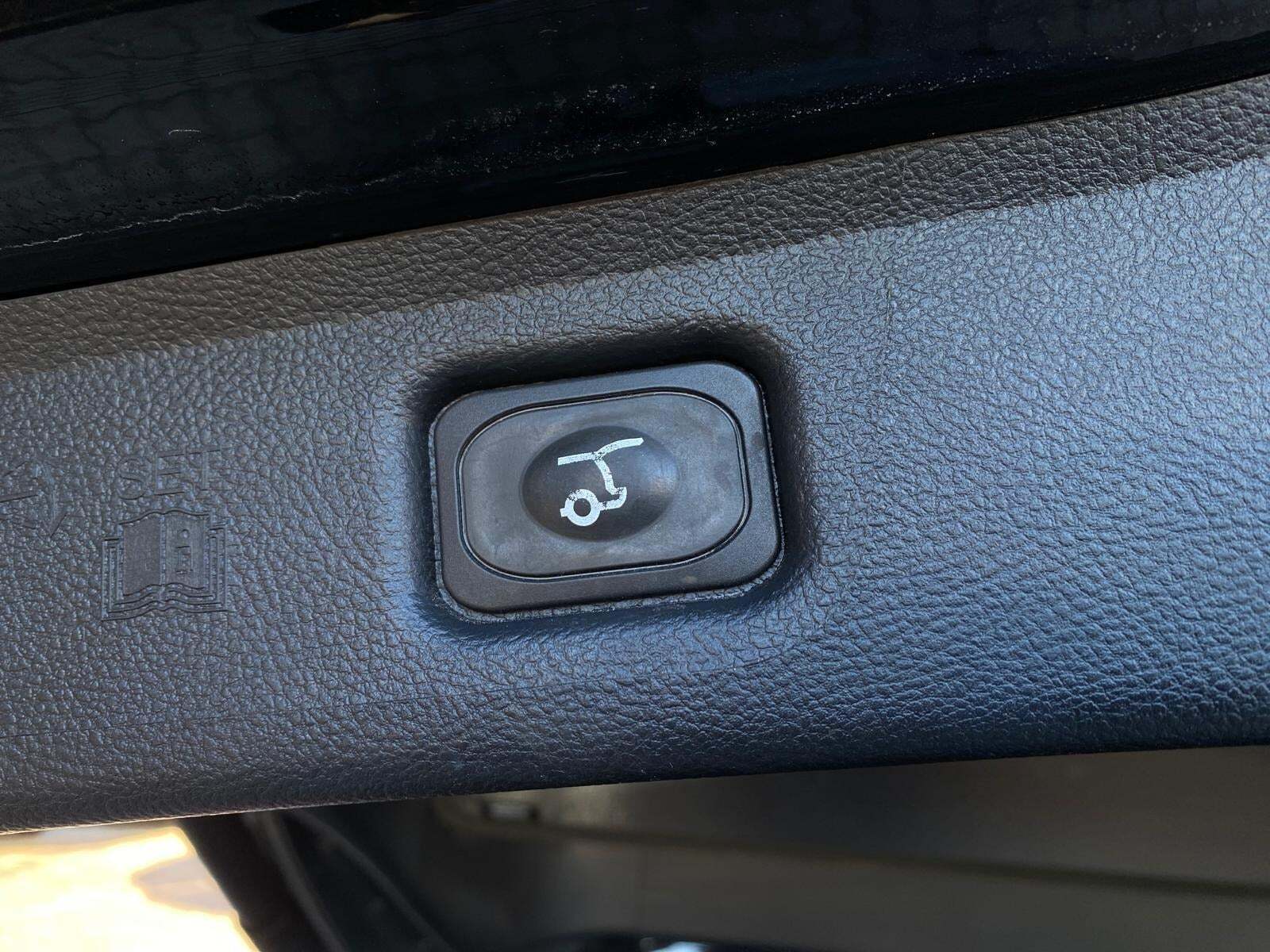 Sort Ford S-MAX fra 2020