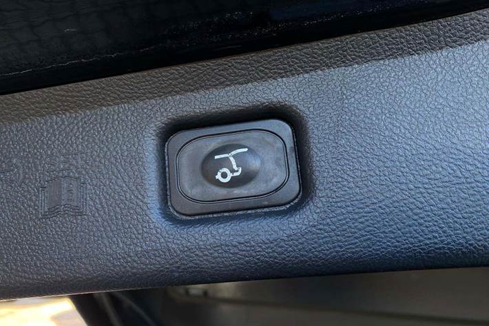 Sort Ford S-MAX fra 2020