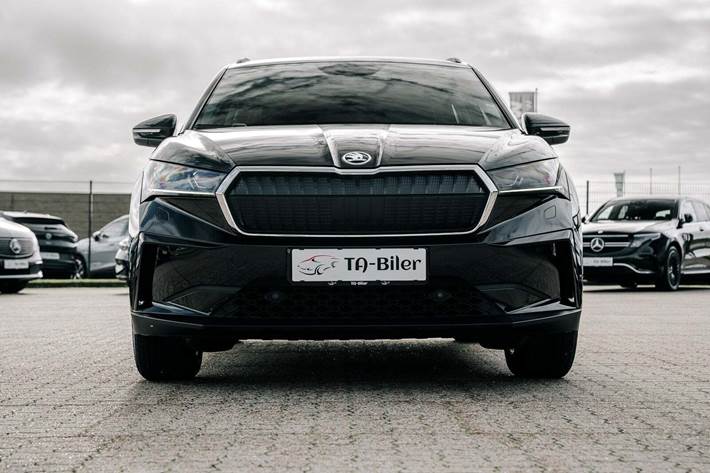 Sort Skoda Enyaq fra 2022