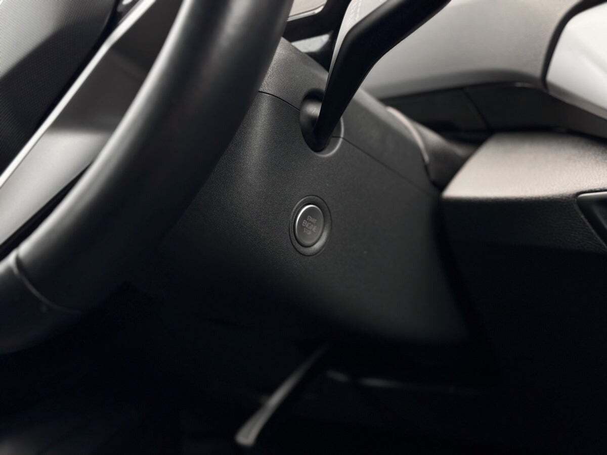 Hvid VW ID.4 fra 2023