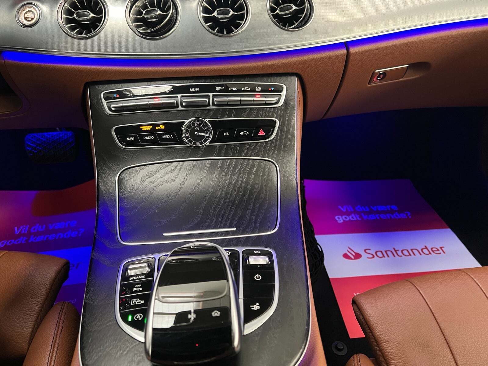 Sort Mercedes E220 d fra 2017