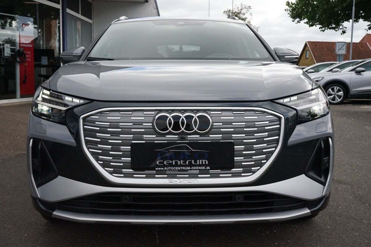 Audi Q4 e-tron 45 S-line