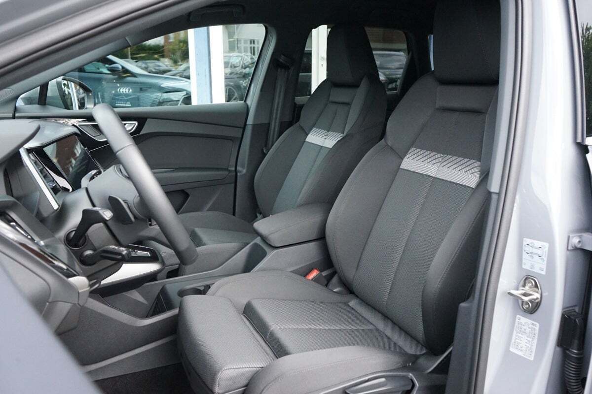 Audi Q4 e-tron 45 S-line