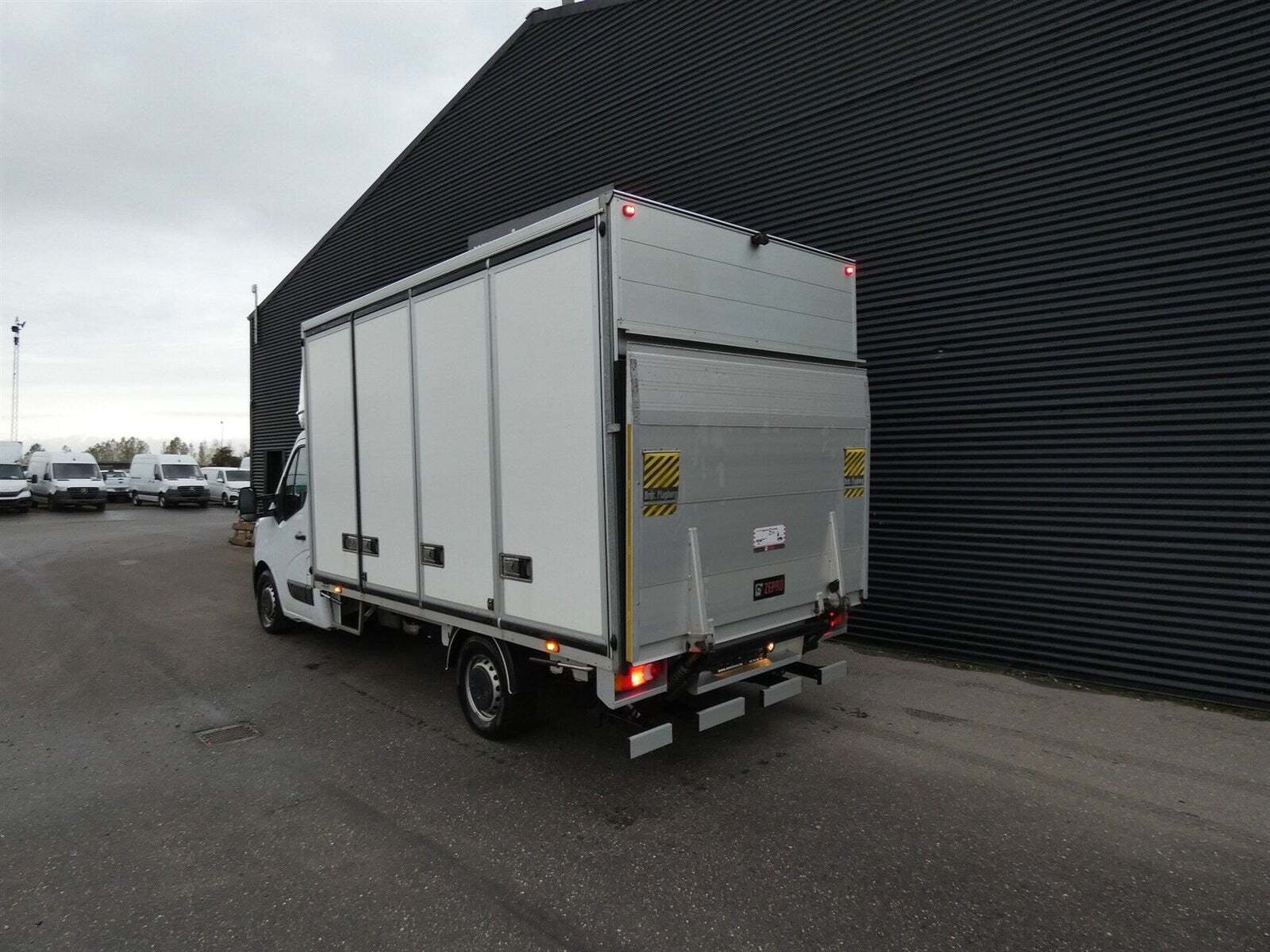 Renault Master IV T35 2,3 dCi 150 L3 Alukasse