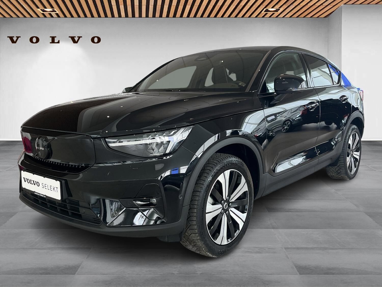 Volvo EC40 Single Motor Extended Range Black Edition Plus 252HK 5d Aut.