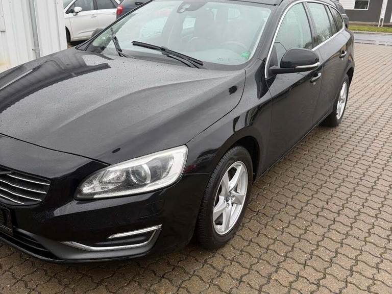 Volvo V60 2,0 D4 190 Momentum