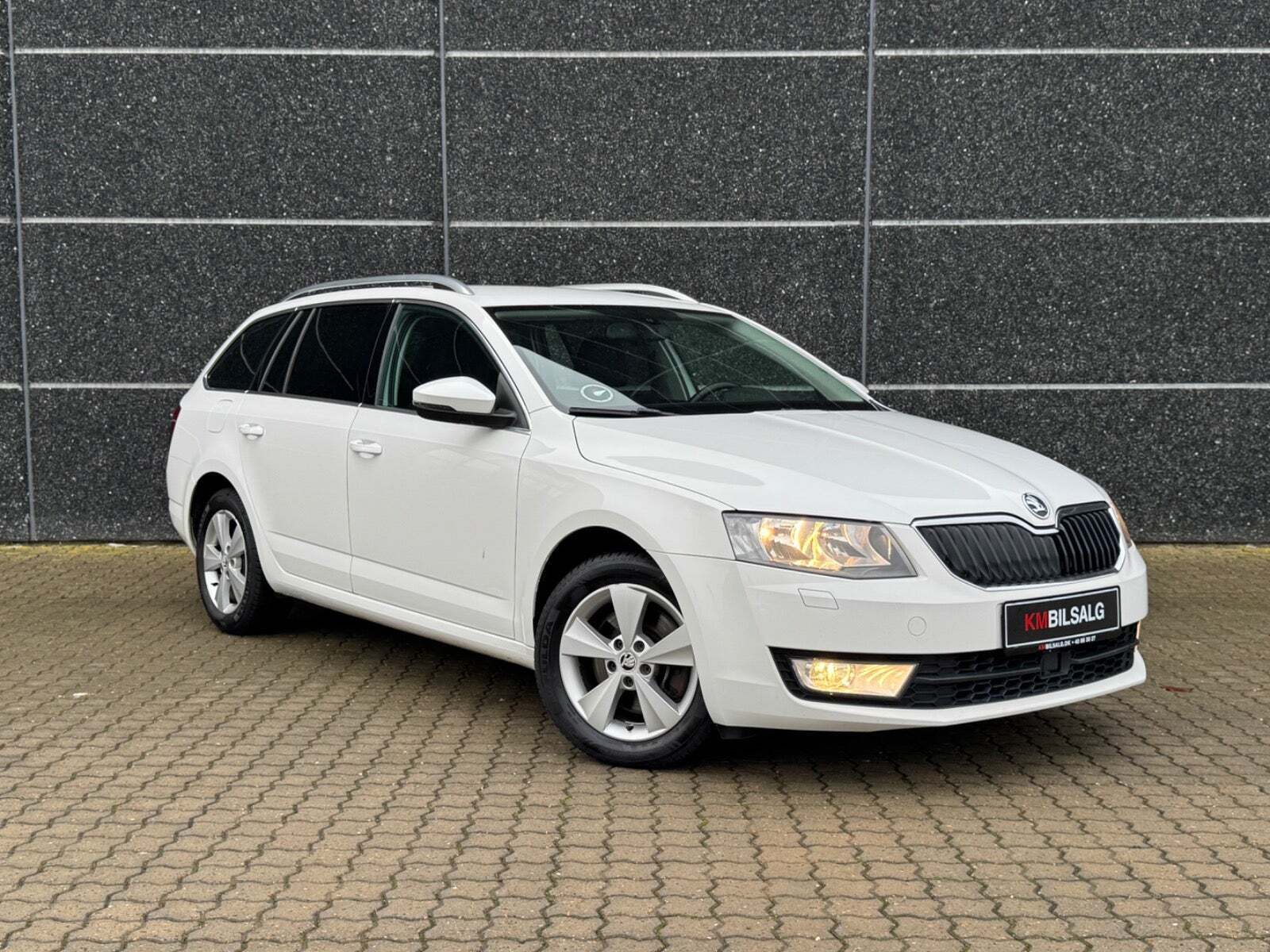 Skoda Octavia 1,8 TSi 180 Elegance Combi DSG
