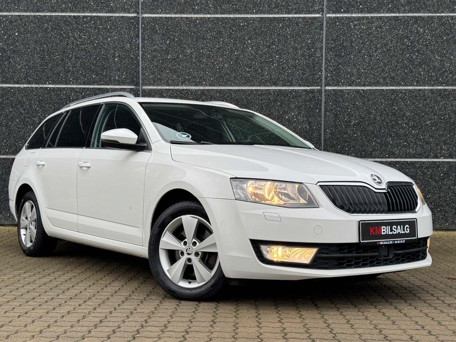 Skoda Octavia 1,8 TSi 180 Elegance Combi DSG