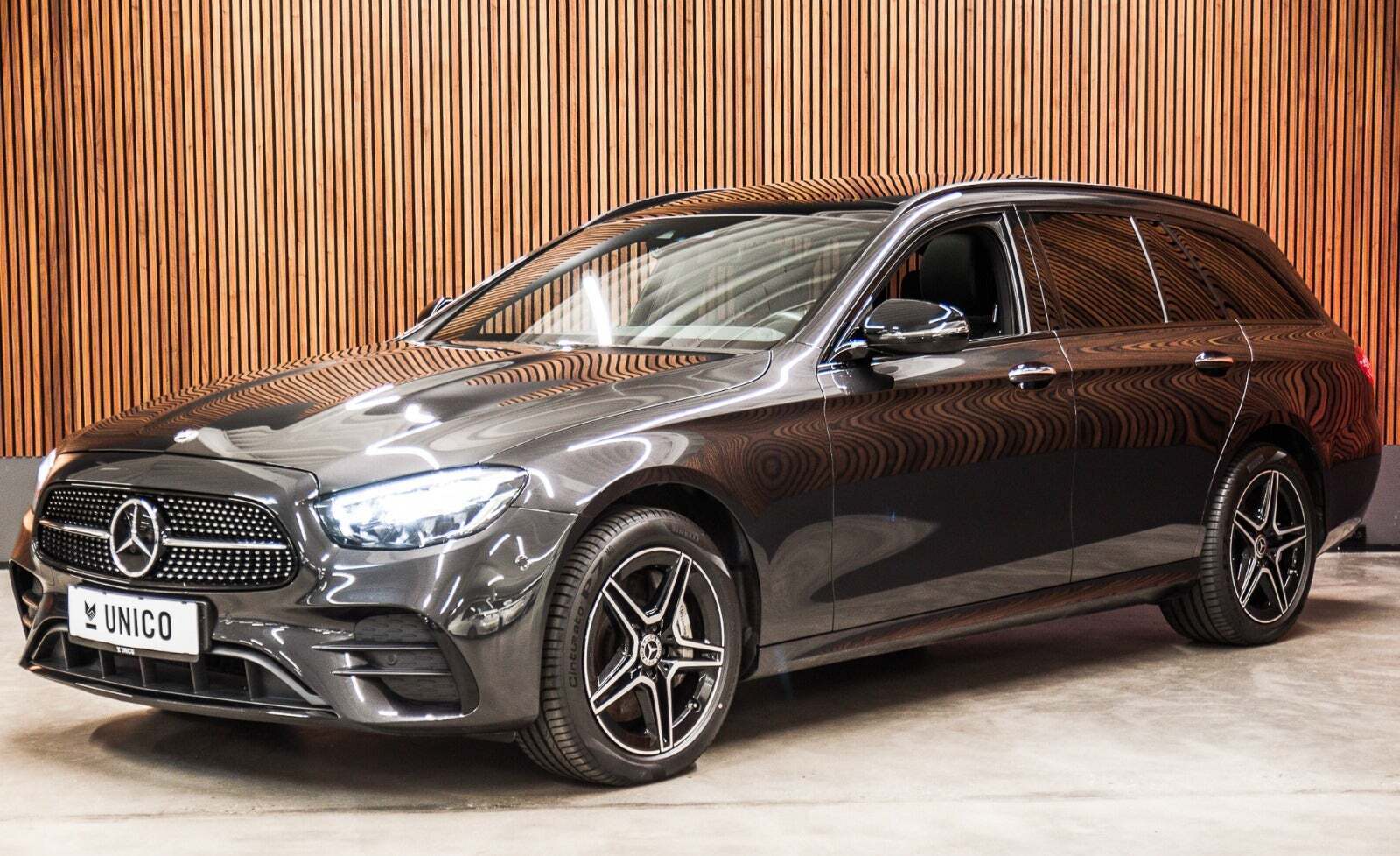 Mercedes E300 de 2,0 AMG Line stc. aut. 4Matic