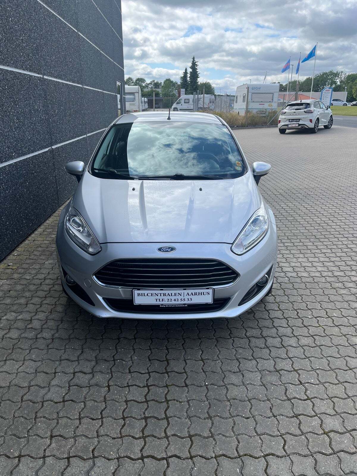 Sølv Ford Fiesta fra 2013