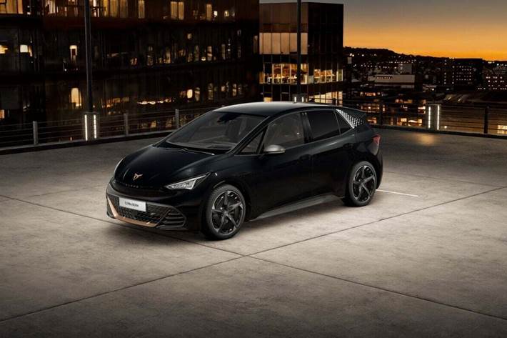 Sort Cupra Born fra 2025