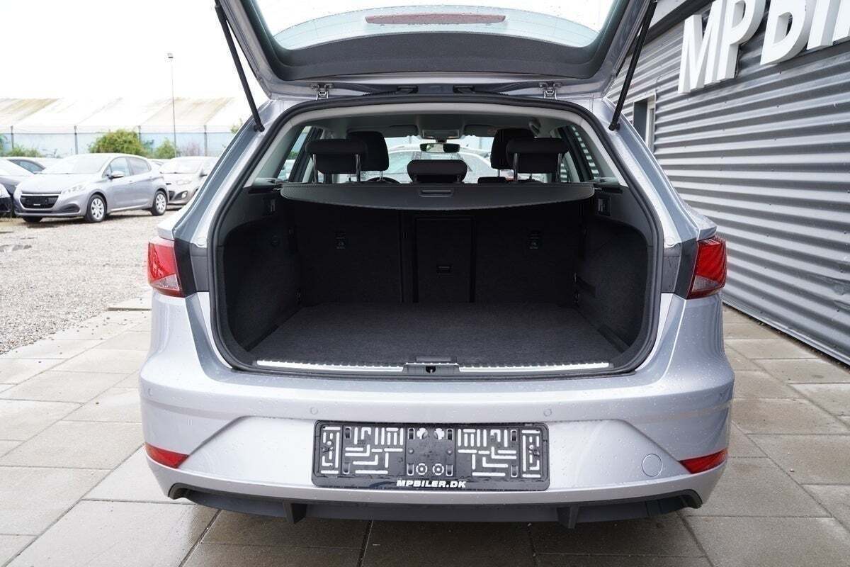 Sølv Seat Leon fra 2019