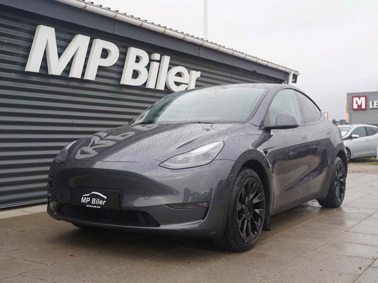 Tesla Model Y Long Range AWD