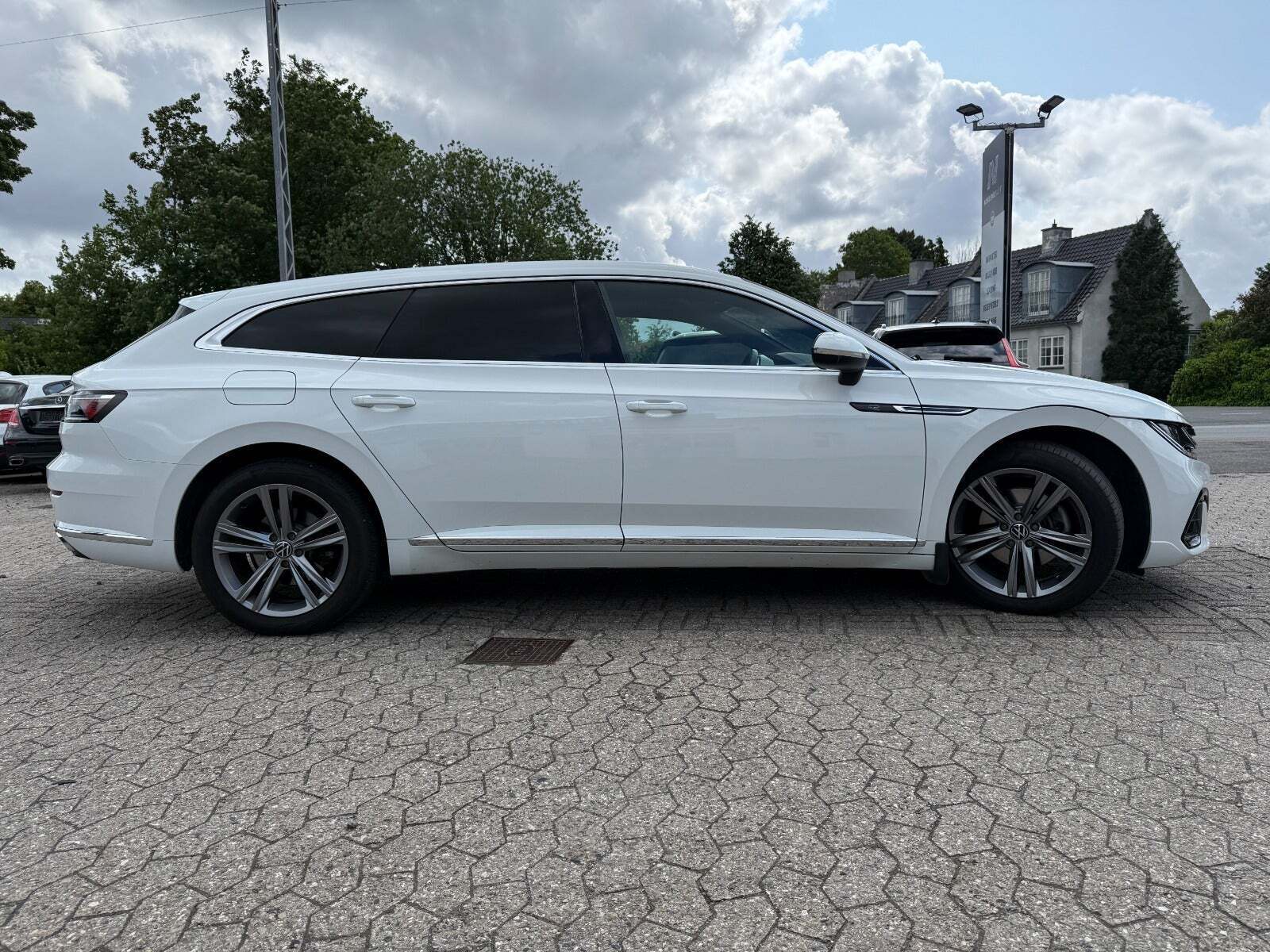 VW Arteon 1,4 eHybrid R-line Shooting Brake DSG