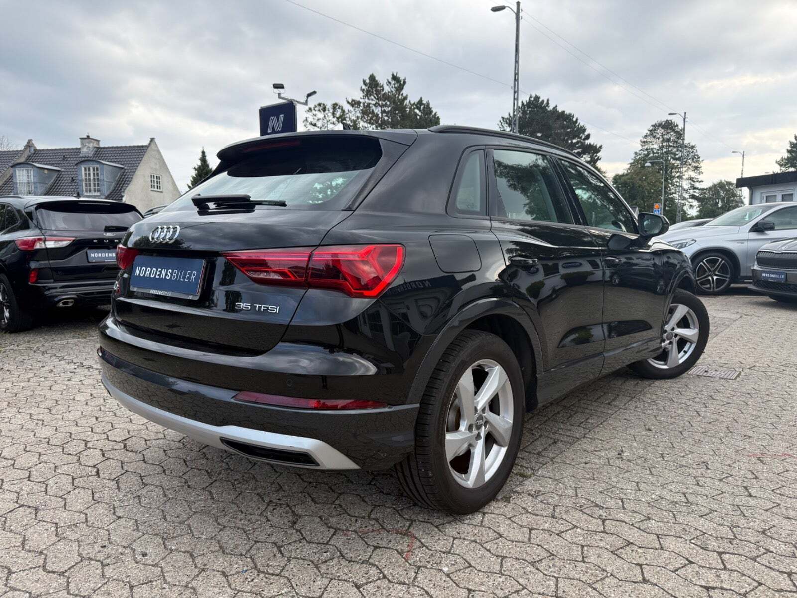 Audi Q3 35 TFSi Advanced Prestige S-tr.