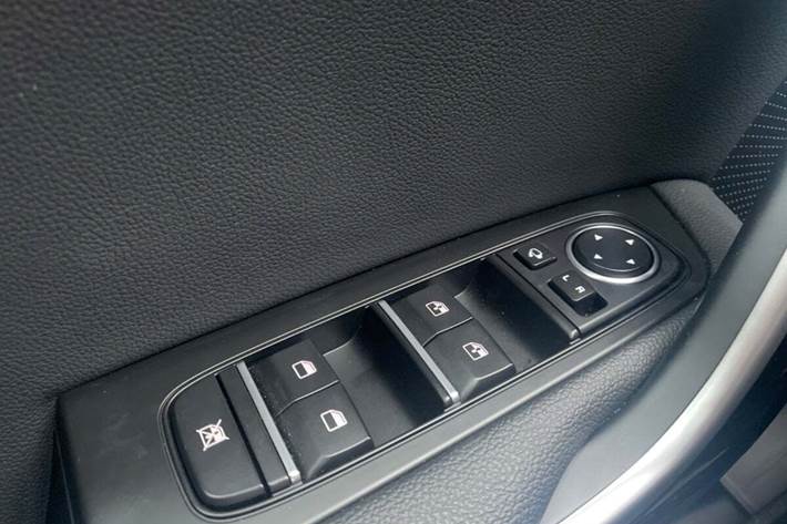 Hvid Kia XCeed fra 2024