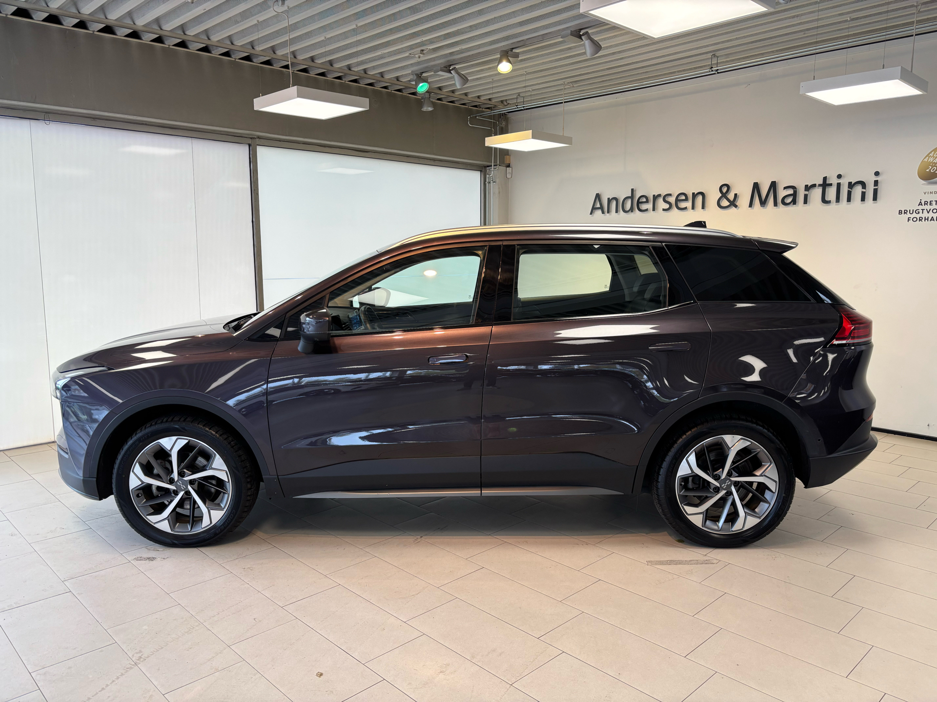 Aiways U5 EL Premium 204HK 5d Aut.