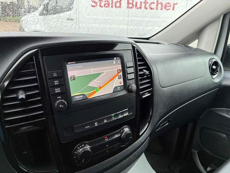 Mercedes Vito 114 2,0 CDi Kassevogn aut. L RWD