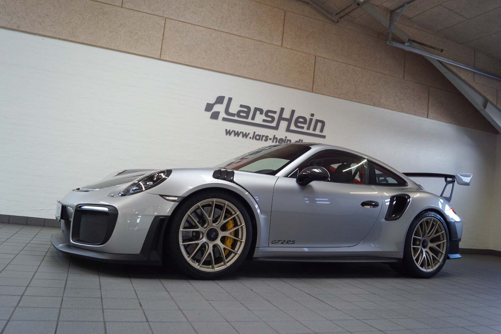 Porsche 911 GT2 RS 3,8 Coupé PDK