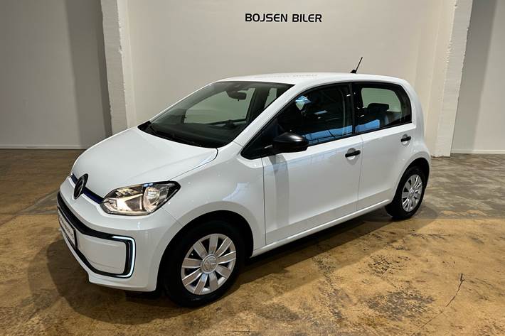 Hvid VW e-up fra 2022 set udefra