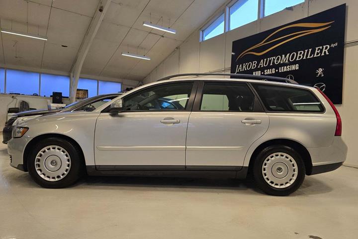 Sølv Volvo V50 fra 2010