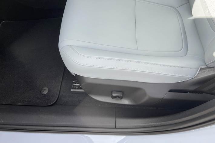 Blå Volvo EX30 fra 2023